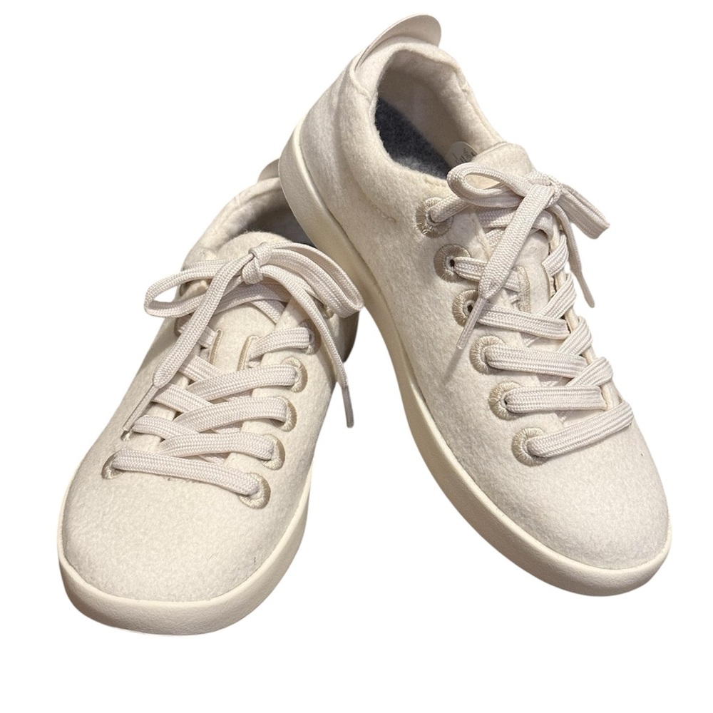 Women’s Allbirds Wool Pipers White Sneakers Size 5 Brand New Condition